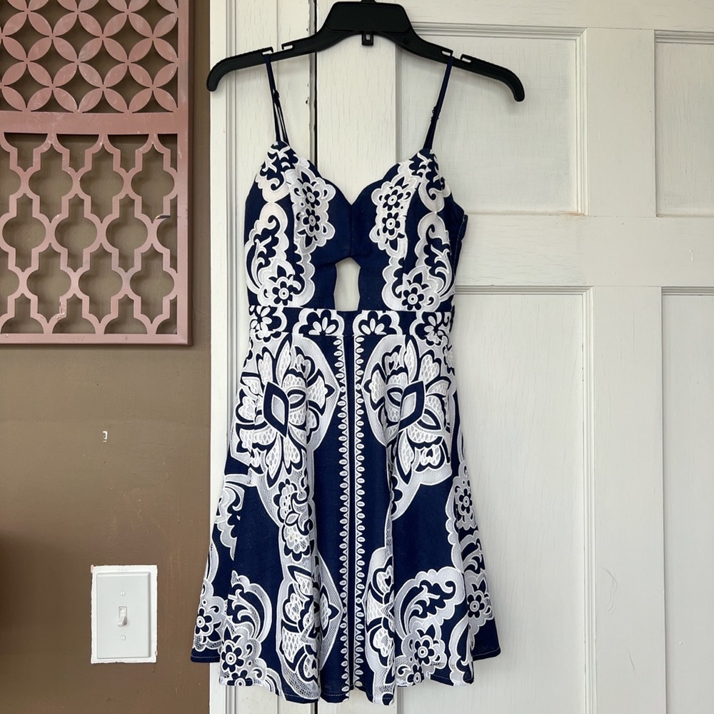 Jodi Kristopher Sun Dress Size 1